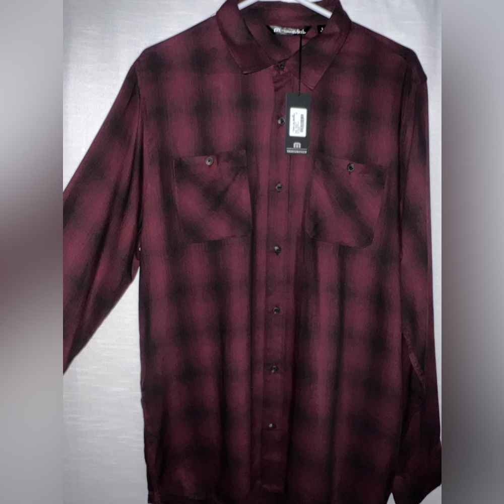 TRAVIS MATHEW BROCATION REGULAR FIT PLAID BUTTON-UP SHIRT IN WINETASTING